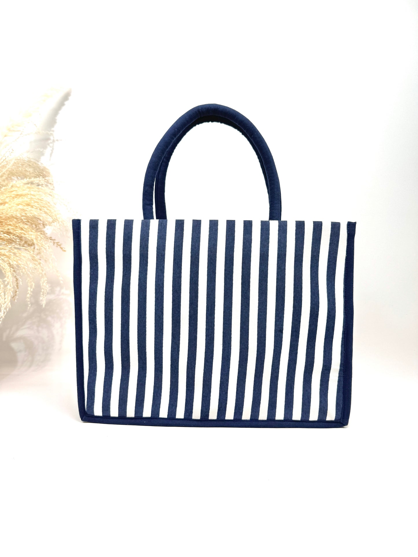 Le sac cabas "La plage" toile rayée et palmier