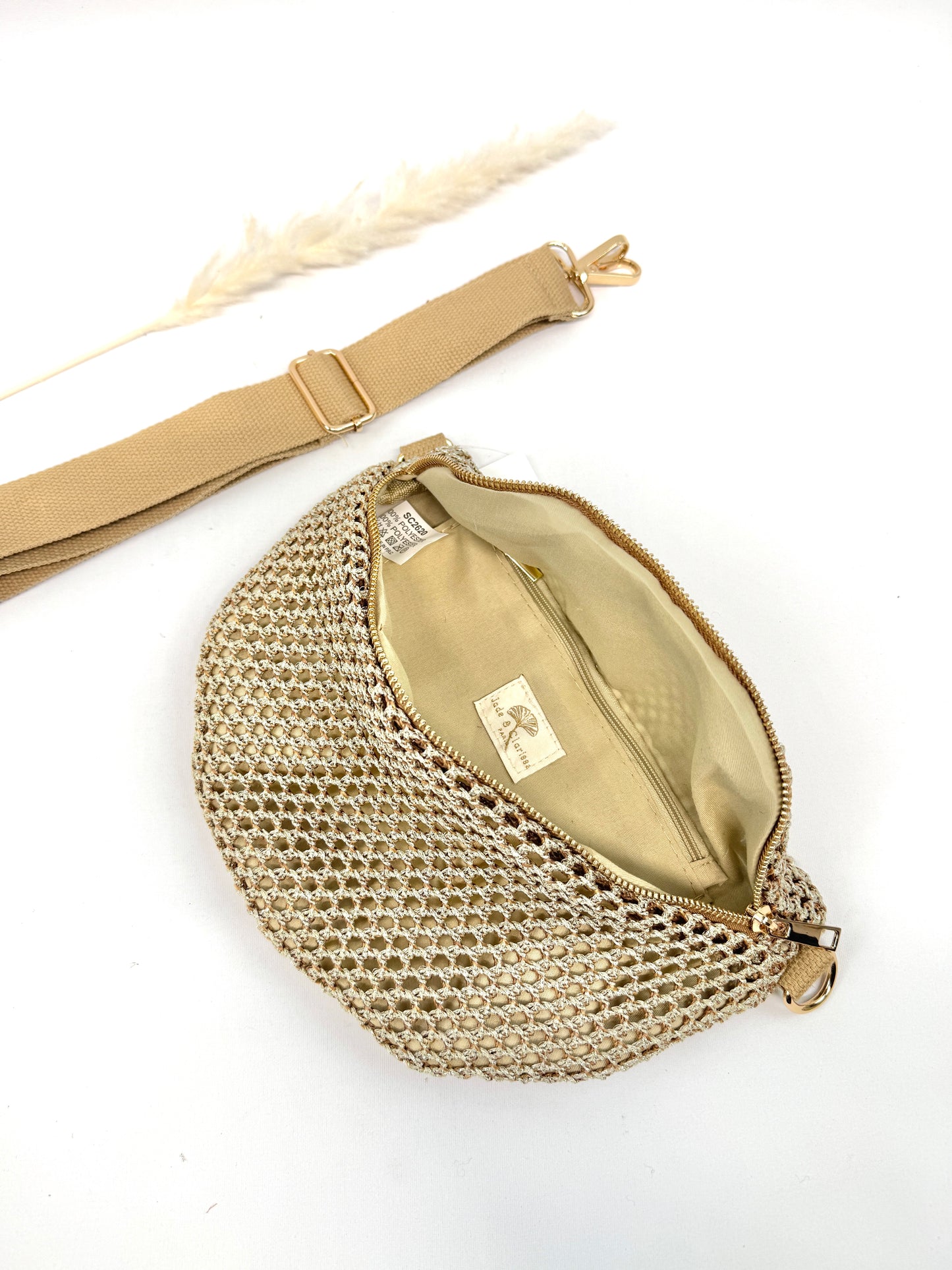 Sac banane bohème chic à texture tressée