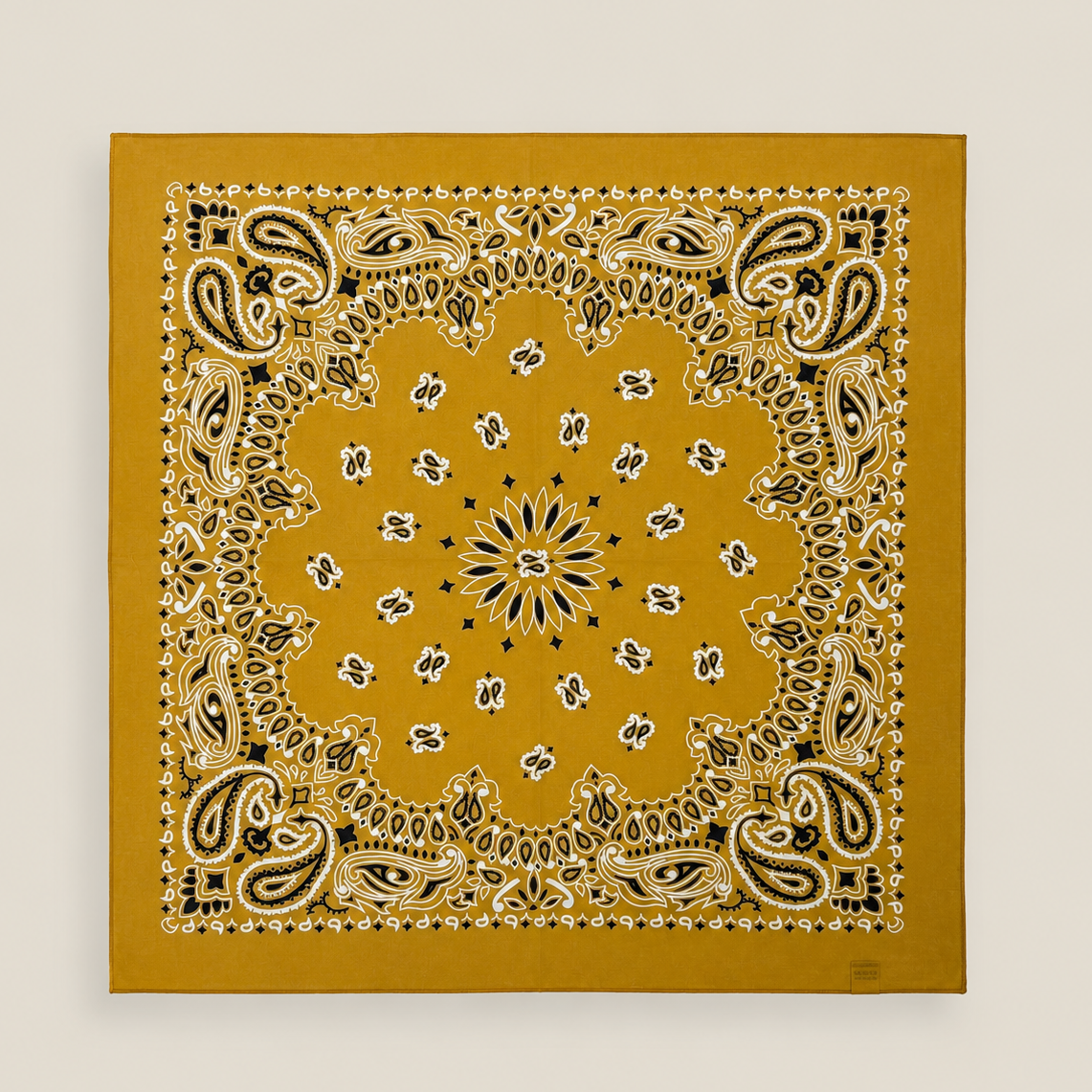 Carré en coton imprimé bandana