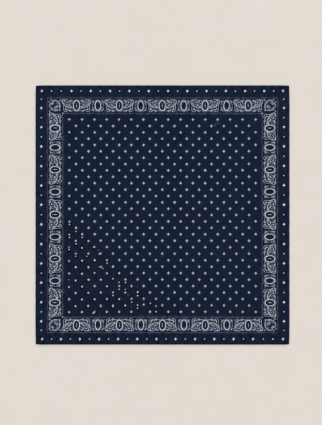 Foulard carré bandana à clous - JULIA