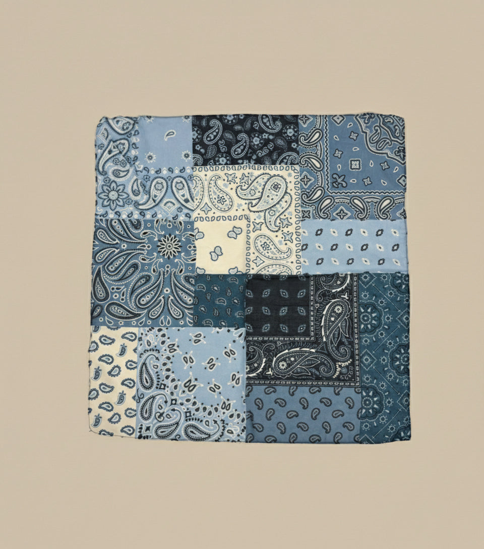 Carré en coton style patchwork bandana moderne