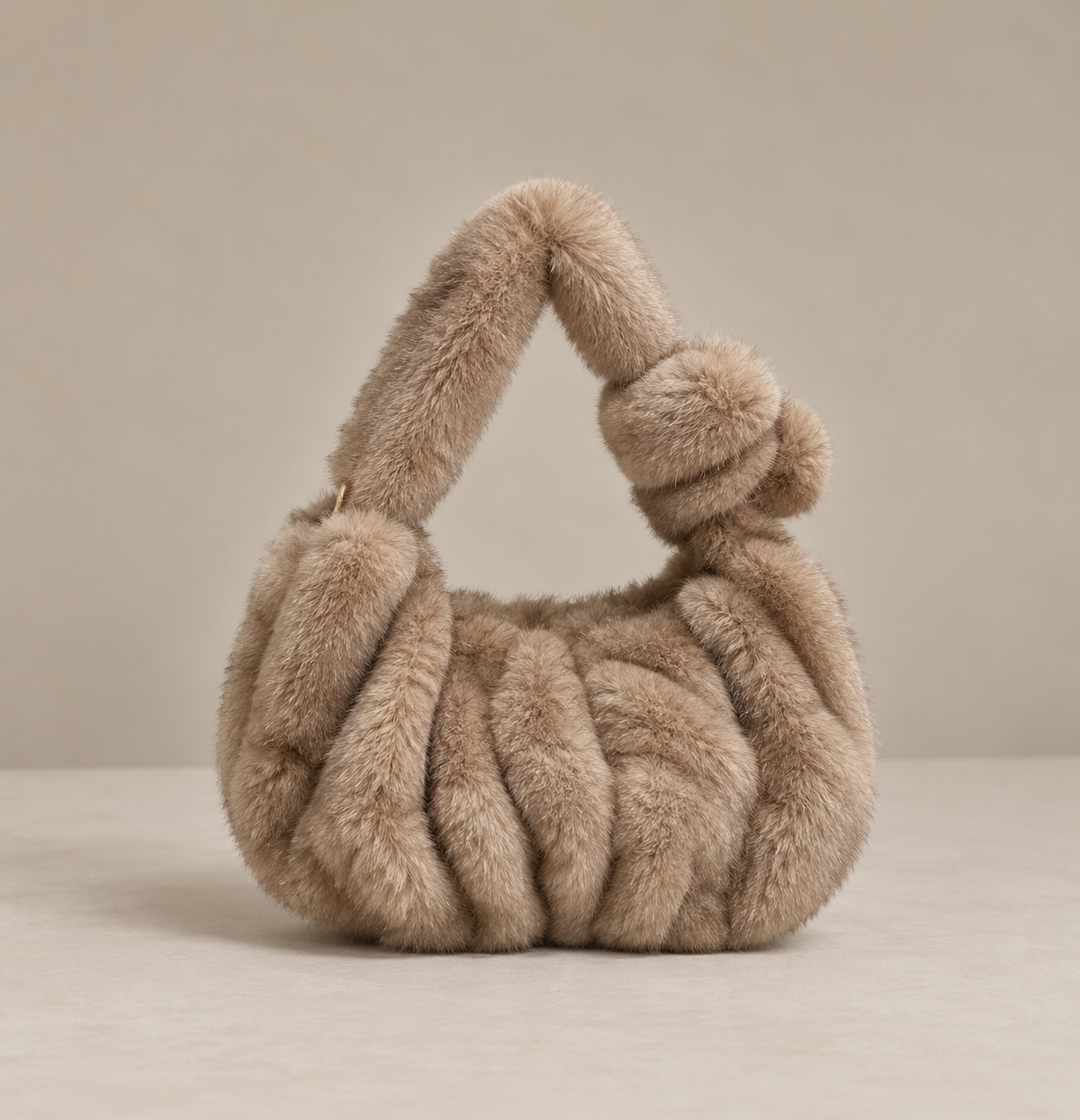 Sac fausse fourrure effet noué - NAYA
