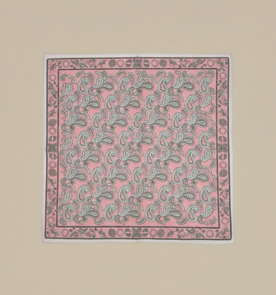 Carré en coton imprimé bandana