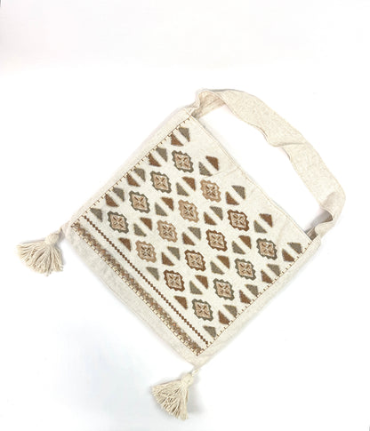 Sac fourre tout esprit voyage aux finitions brodées