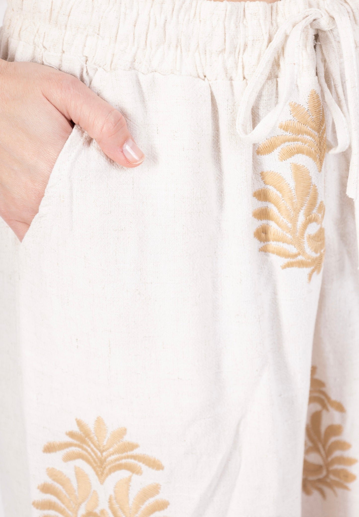 Pantalon lin et coton à broderies