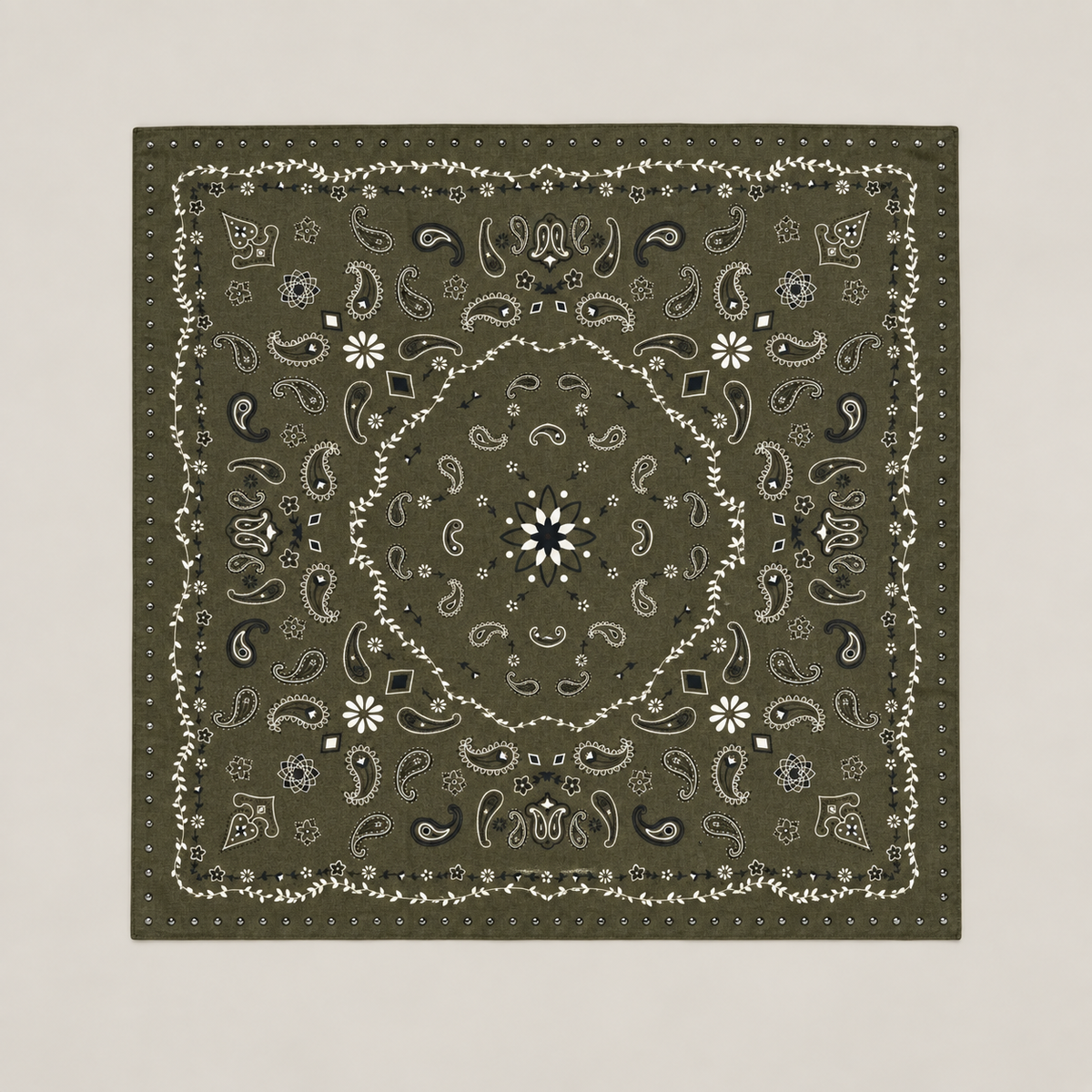Foulard carré bandana à clous - JUSTINE