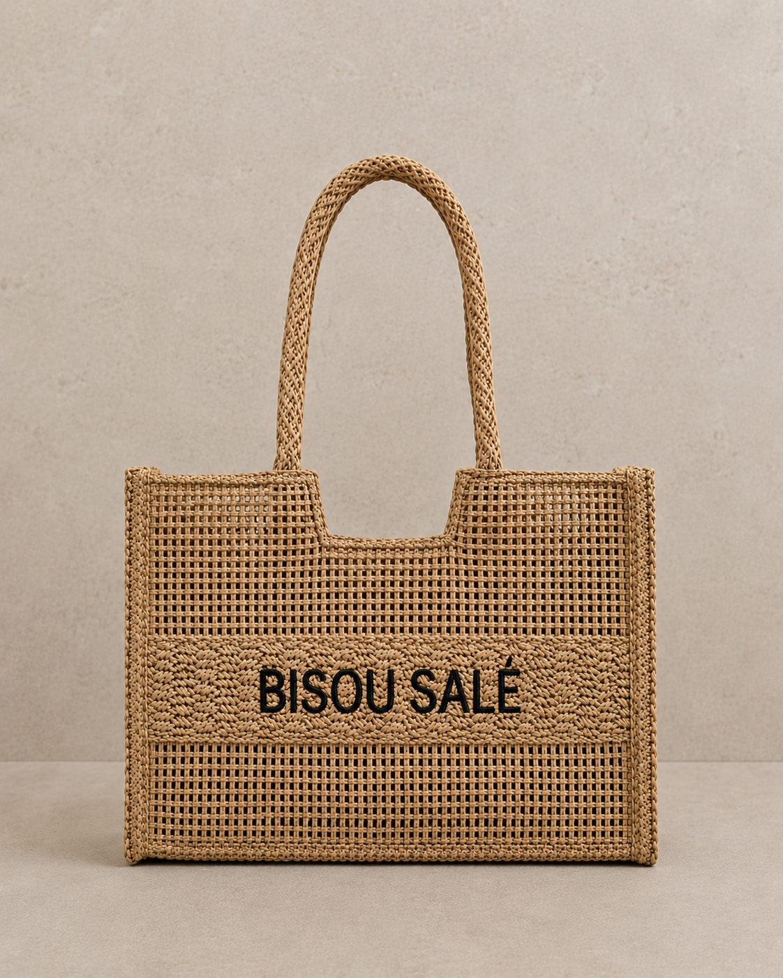Sac cabas en paille tressé "Bisou salé"