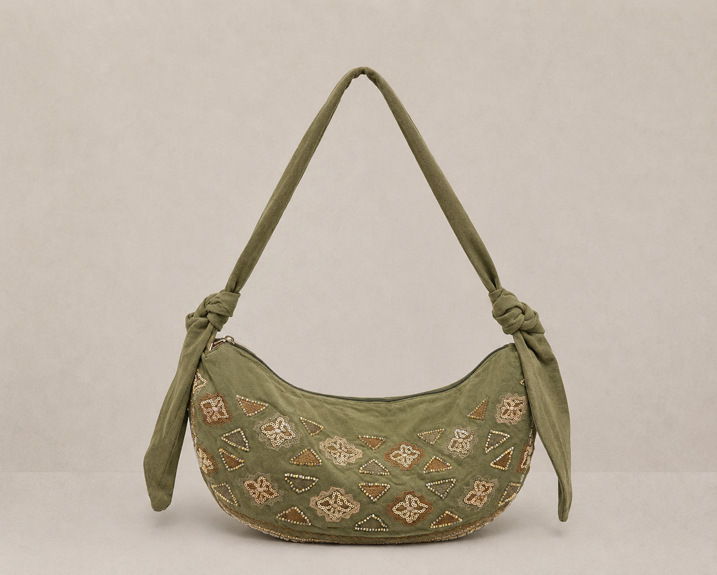 Sac banane besace bohème travaillé gypset