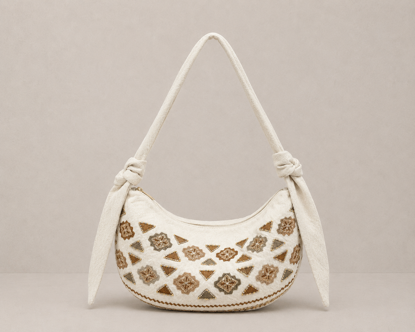 Sac banane besace bohème travaillé gypset