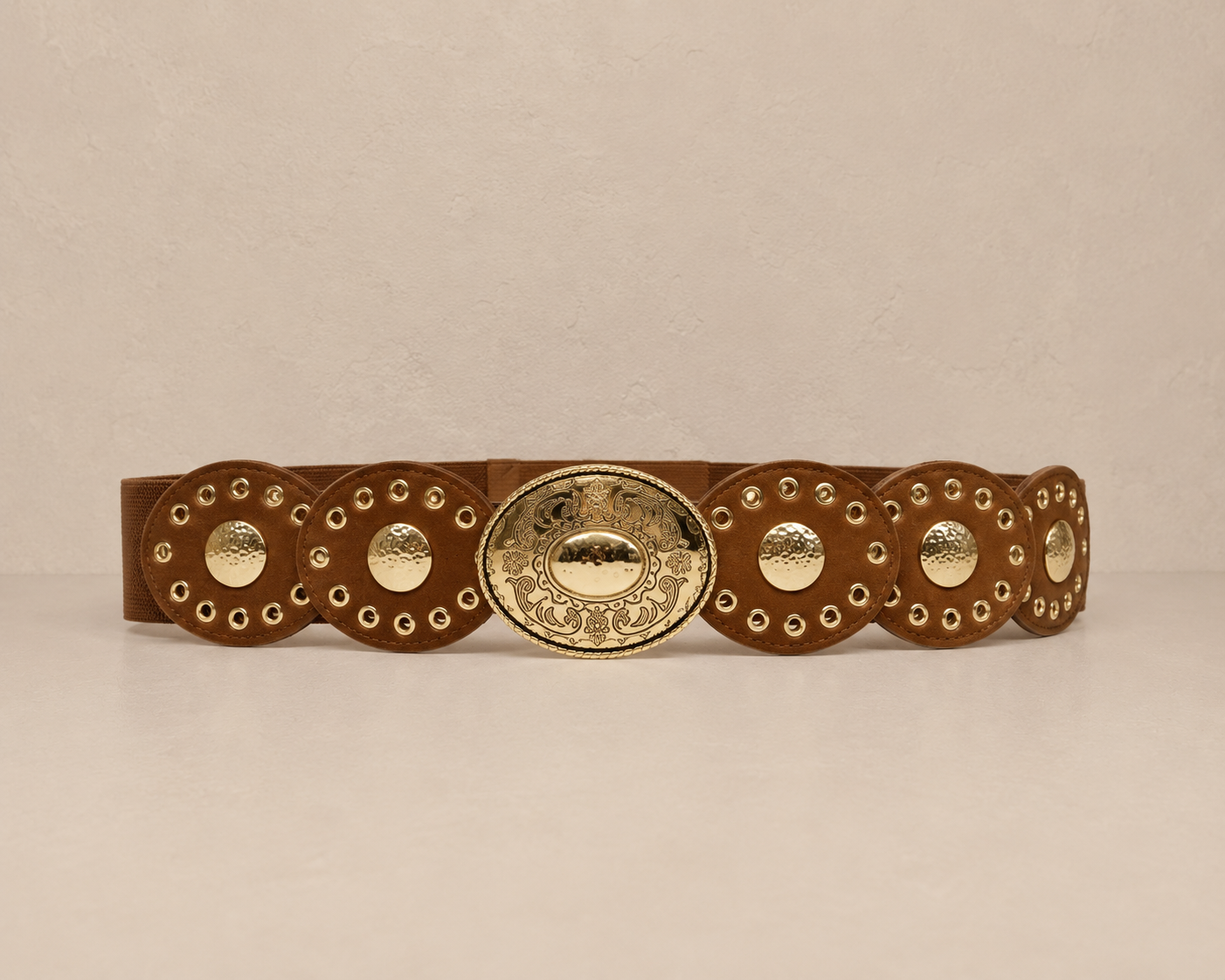 Ceinture bohème ajourée à boucle gravée
