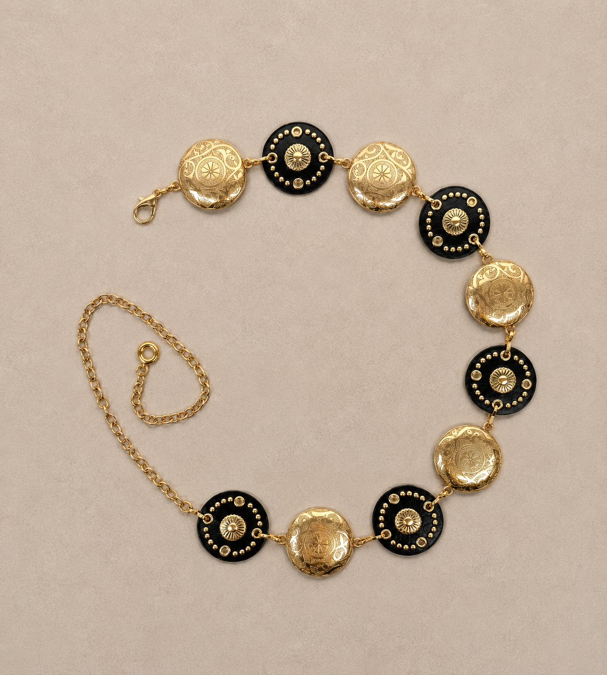 Ceinture bijoux à médaillons dorés
