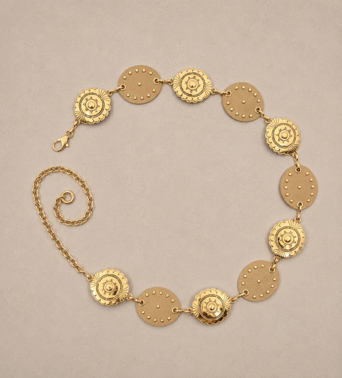 Ceinture bijoux à ornements métalliques