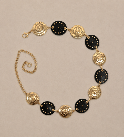 Ceinture bijoux à ornements métalliques