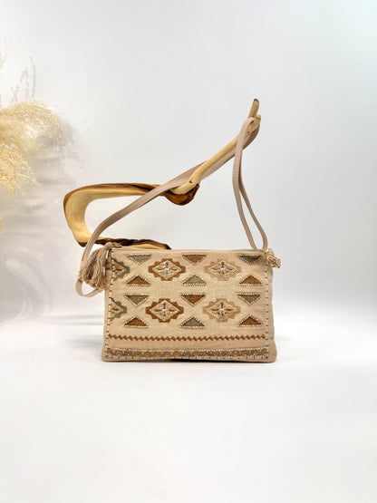 Sac pochette bohème travaillé gypset