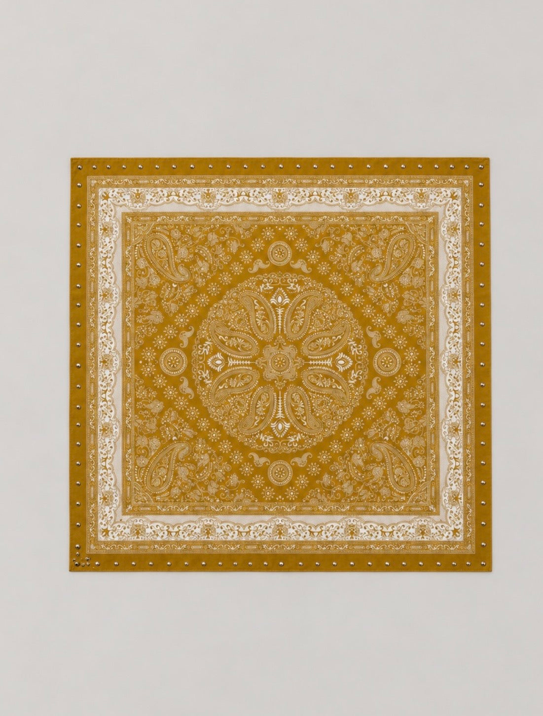 Foulard carré bandana à clous - SOLÈNE