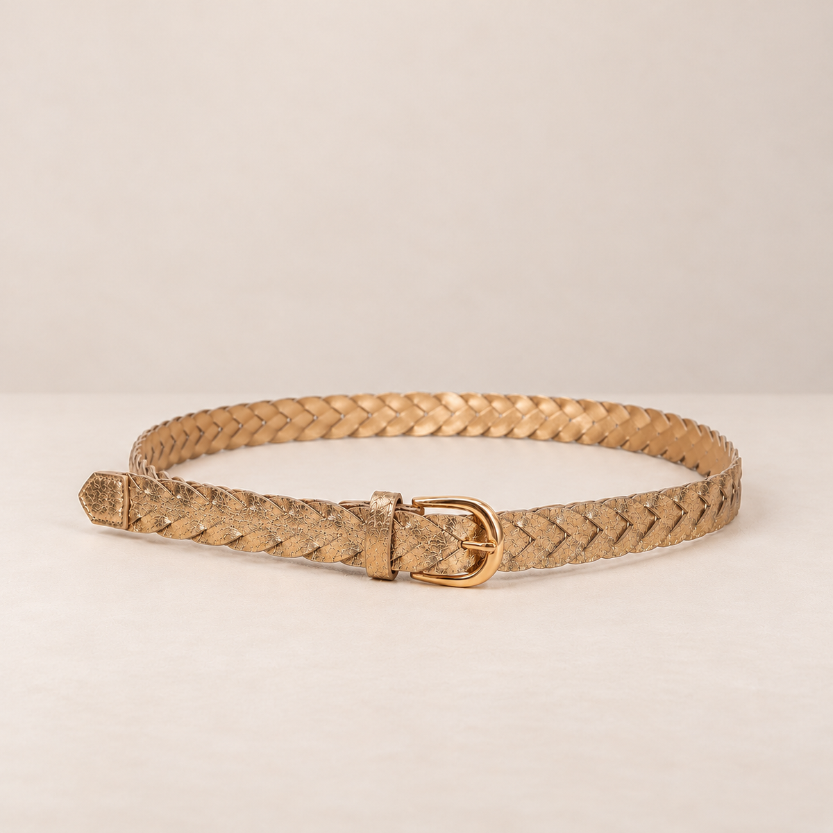 Ceinture tressée à effet métallisé et boucle dorée- LIVIA