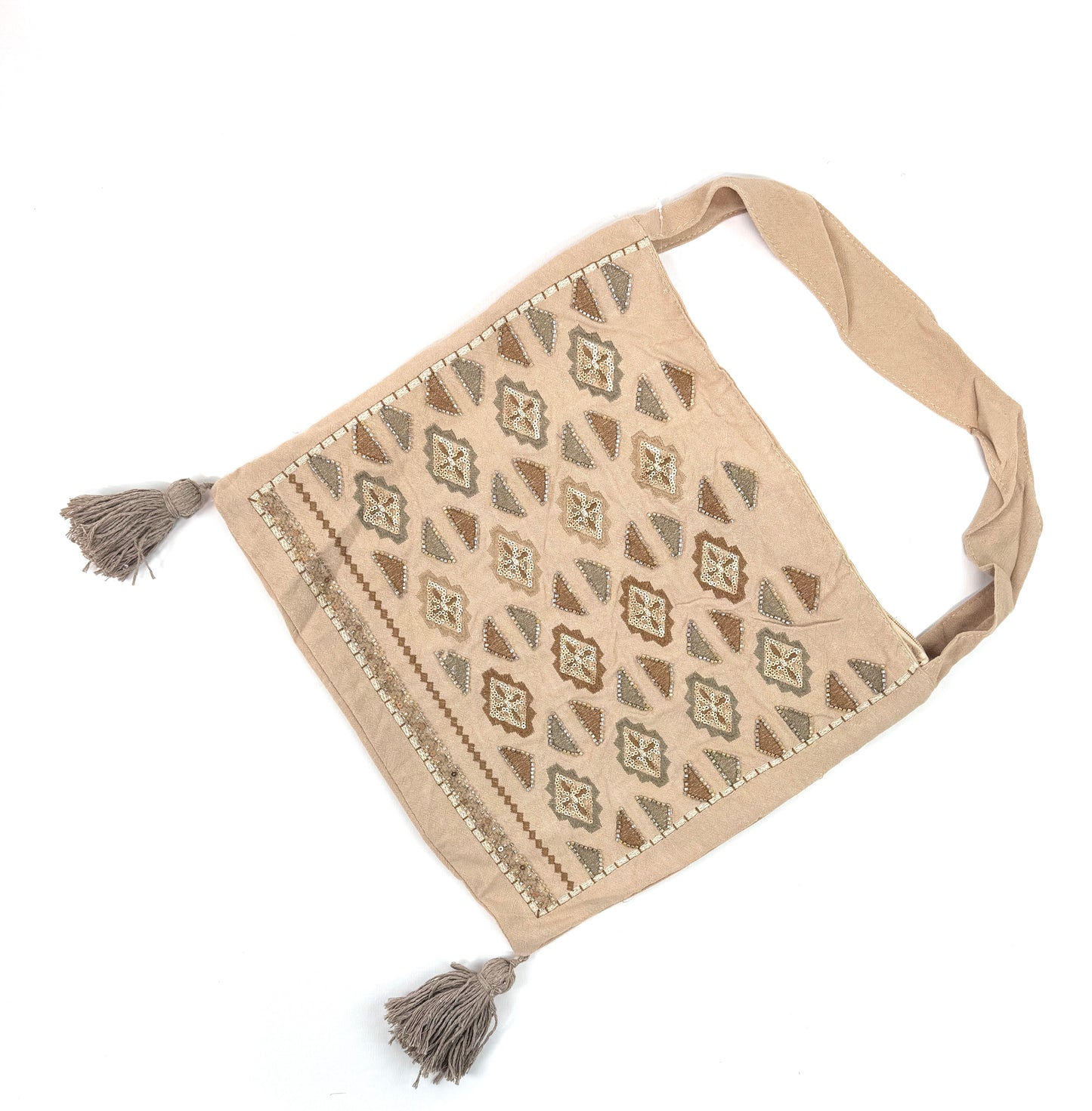 Sac fourre tout esprit voyage aux finitions brodées