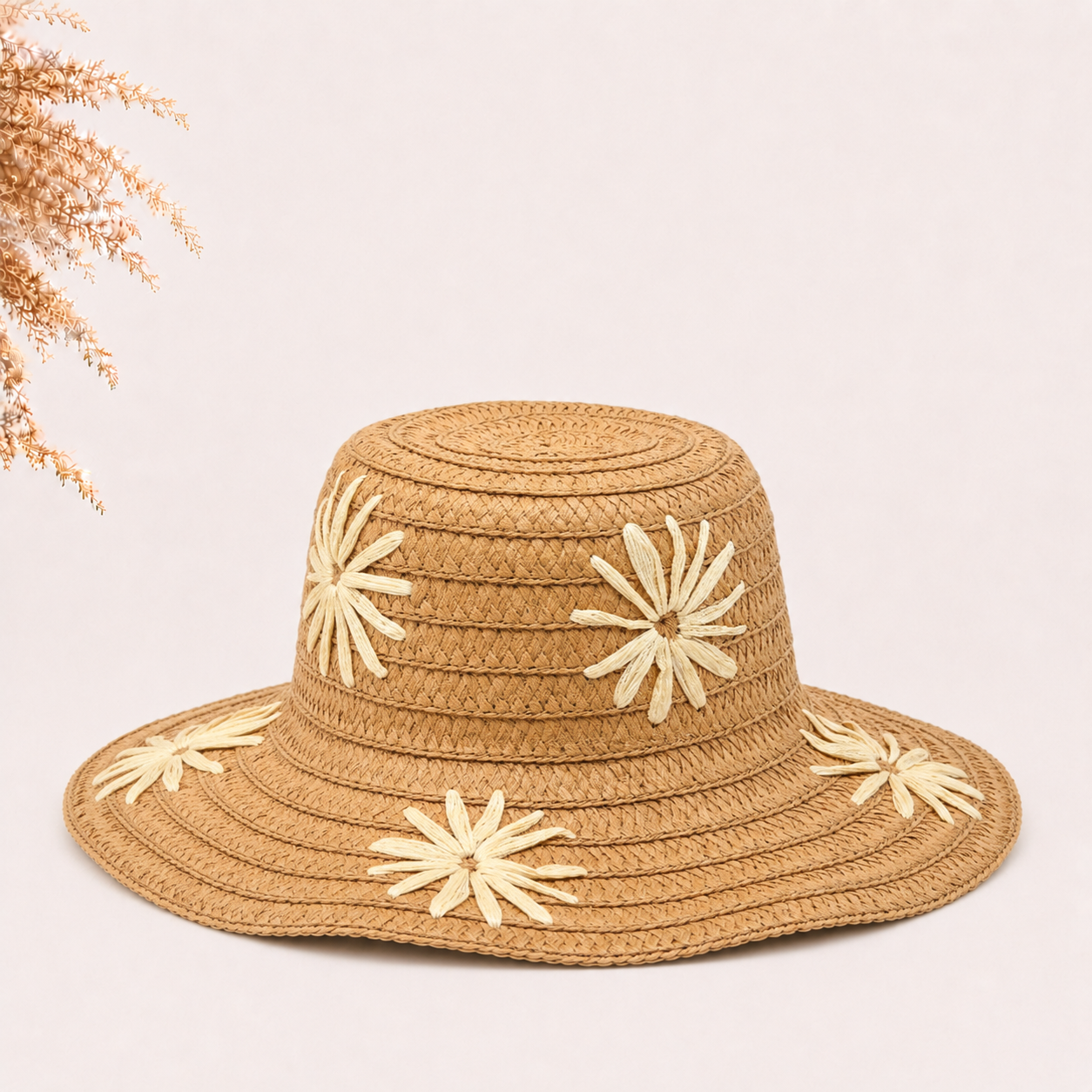 Chapeau tressé à motif floral marguerite