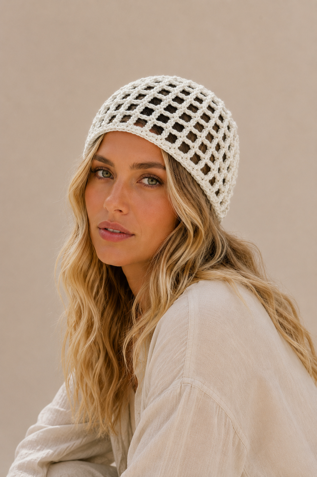 Bonnet en maille crochetée texturée